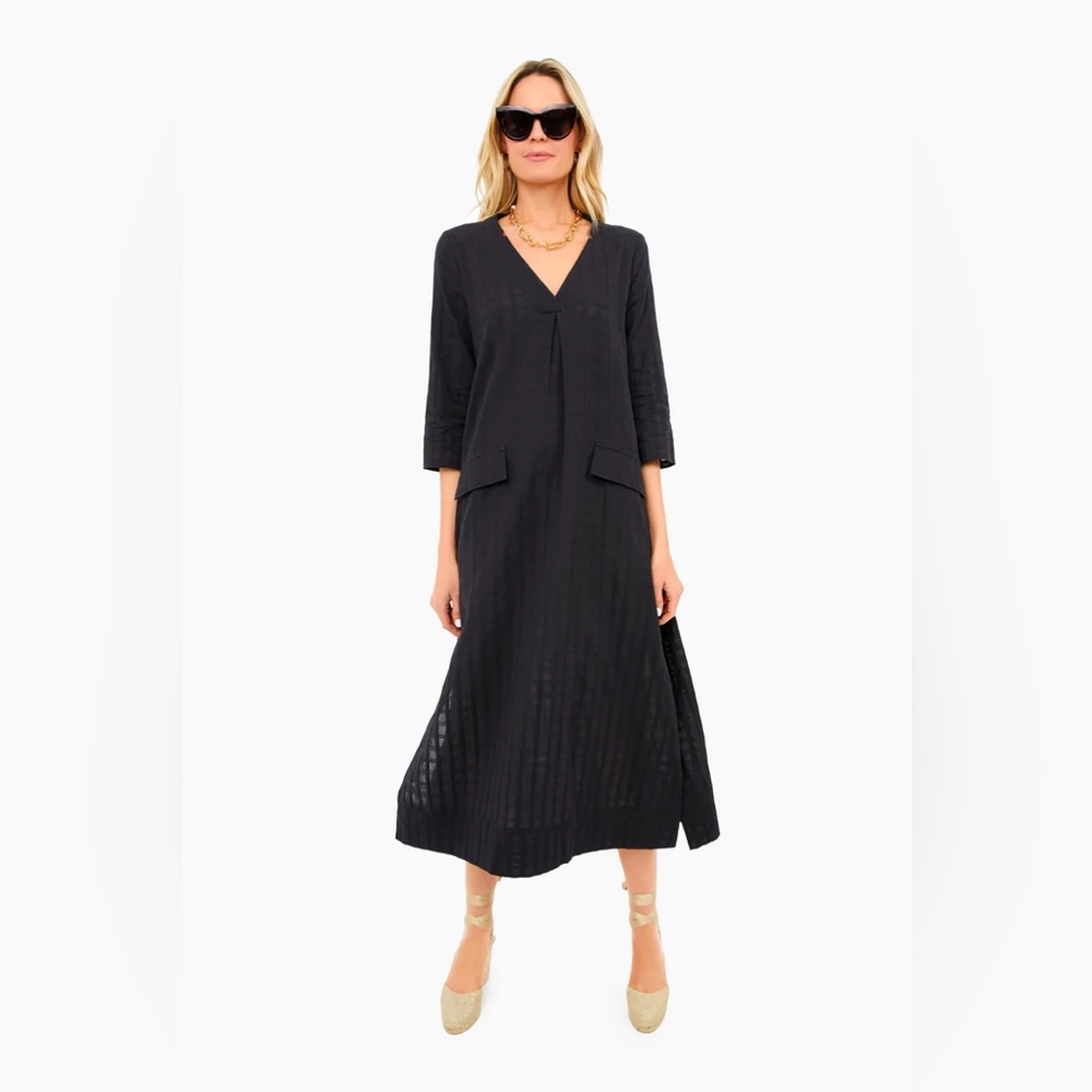 Pomander Place Black Carolina Caftan